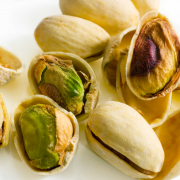 Pista kulfi (Roomijs met pistaches) recept