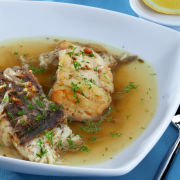 Cah Ikan (Gestoofde vis in een kruidige bouillon) recept