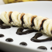 Banaan met chocoladesaus recept
