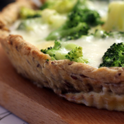 Broccoli-kaastaart recept