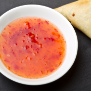 Ketjap-sambal saus (voor bij de loempia's) recept