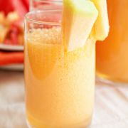 Mango-smoothie met granaatappel recept