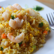 Nasi Goreng Tongkol (gebakken rijst met groente en tonijn) recept