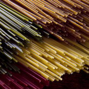 Spaghetti met asperges en verse oregano recept