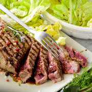 T-bone-steak met kruidenboter recept