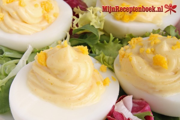 Eieren met zelfgemaakte mayonaise