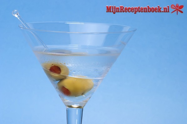 Wodka - martini  (shaken, not stirred)
